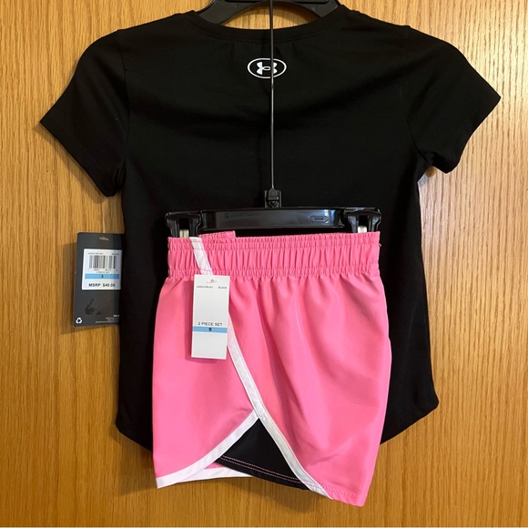 Under Armour Kids Black T-Shirt + Shorts Set with Multicolor Logo - Picture 2 of 7